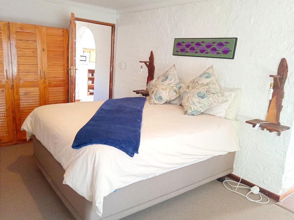 Rheola'S Guest Cottage Harrismith Bagian luar foto